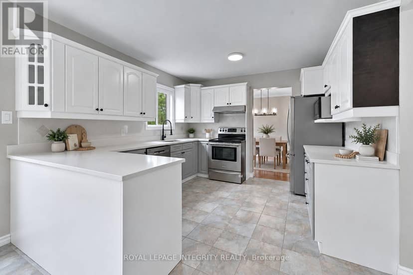 675 Potvin Avenue — photo 16 of 40