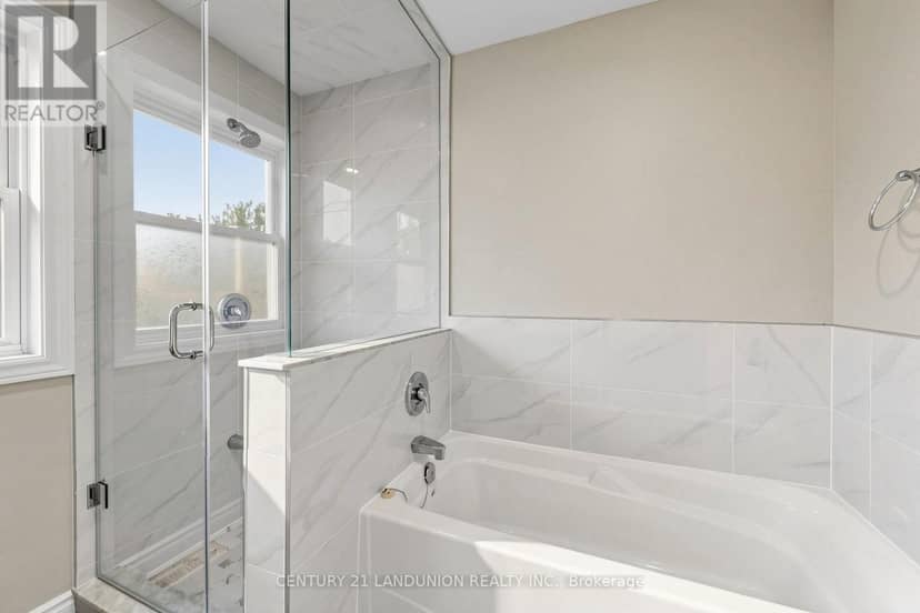 4223 Lastrada Heights — photo 24 of 34