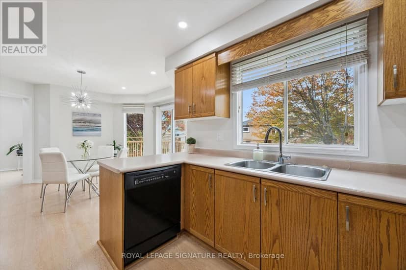 4912 Roseglen Court — photo 13 of 40