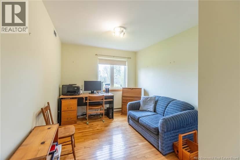 18 Harris Drive — photo 22 of 38