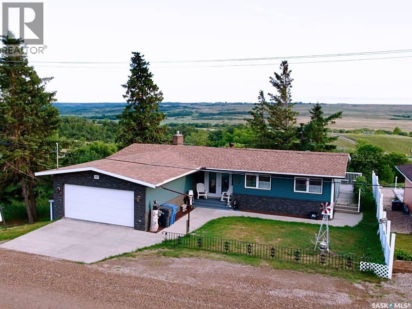101 Fraser AVENUE, Oxbow