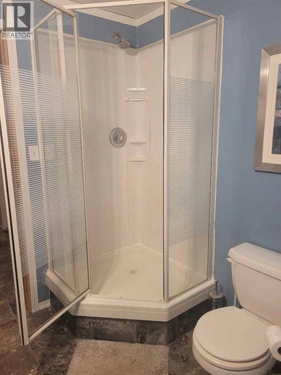 9713 105 Avenue — photo 19 of 30