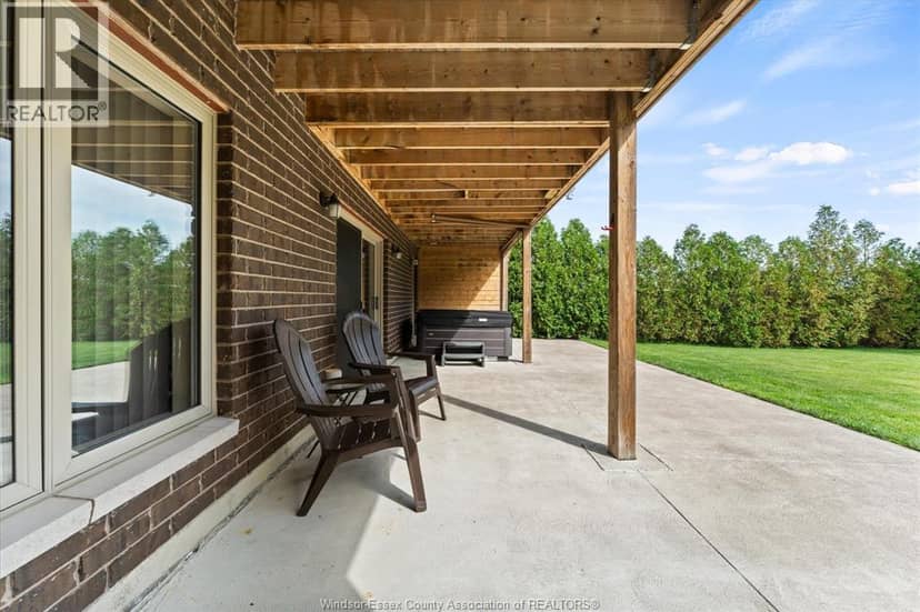 402 COUNTY RD 34 West — photo 34 of 40