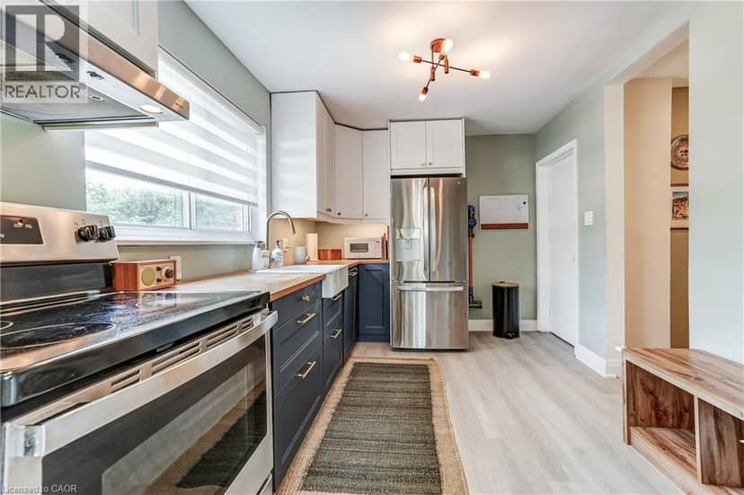 2488 BROOKHURST Road — photo 16 of 40