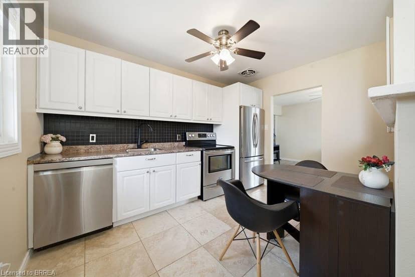 27 FRANK Street — photo 11 of 25