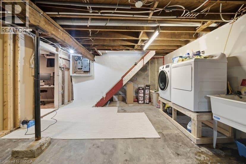 27 FRANK Street — photo 15 of 25