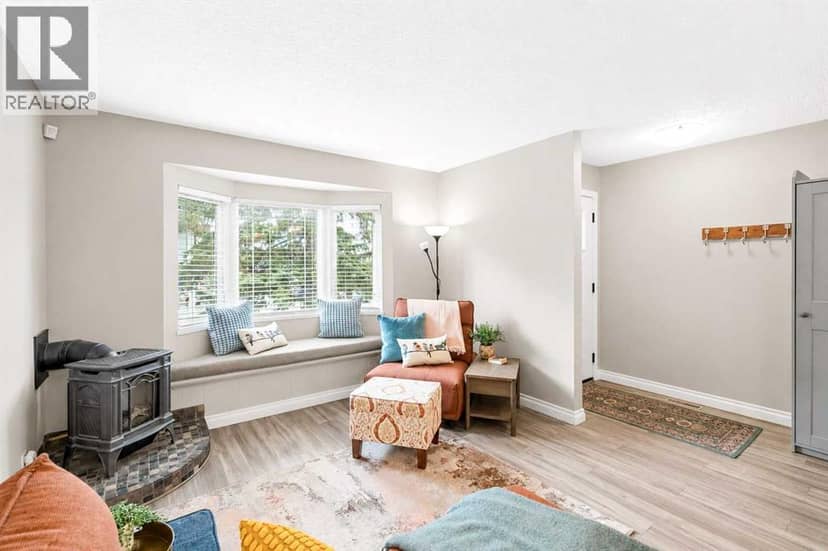 1840 33 Avenue SW, Calgary, photo 4