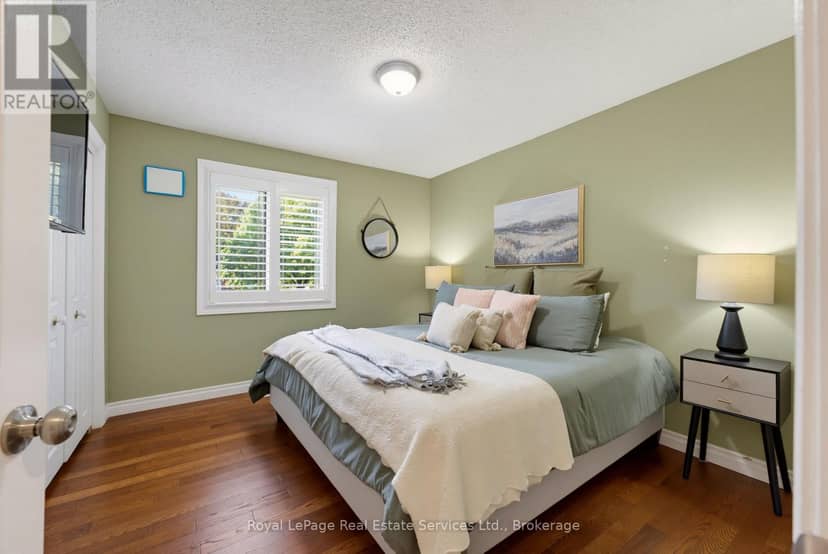 16 Vanstraalen Street — photo 25 of 39