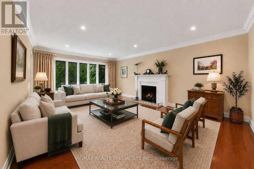 36 Thicketwood Place — photo 16 of 40
