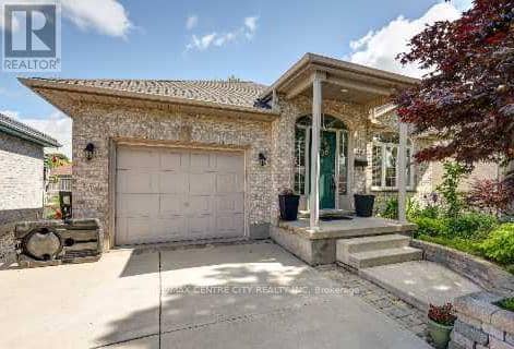 24 Schreyer Drive — photo 2 of 40