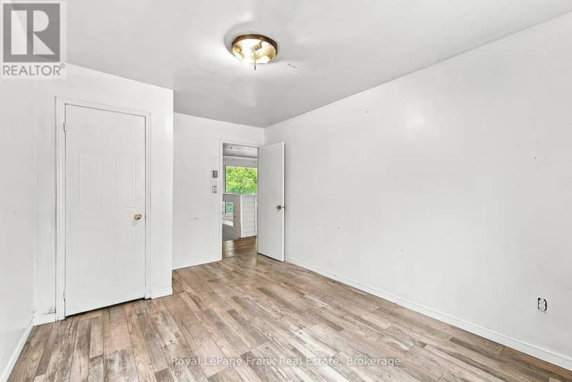 120 Aldred Drive — photo 23 of 36