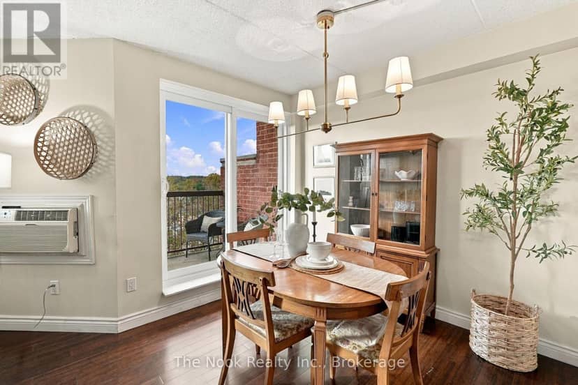 507 - 144 Queen Street — photo 19 of 40
