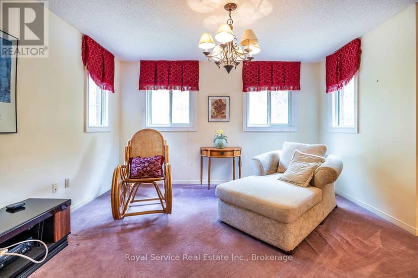 516 Palmtree Crescent — photo 30 of 40