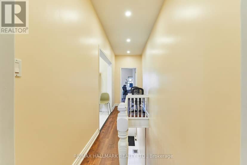 95 Wolseley Street — photo 16 of 35