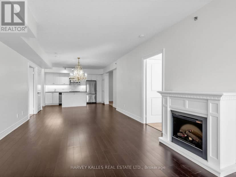 217 - 701 Sheppard Avenue — photo 14 of 40