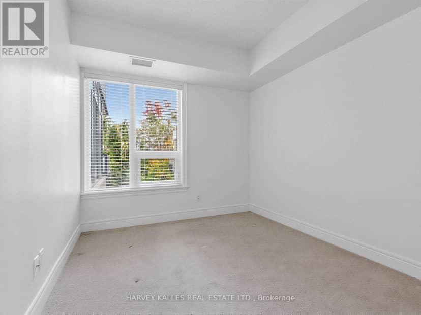 217 - 701 Sheppard Avenue — photo 22 of 40
