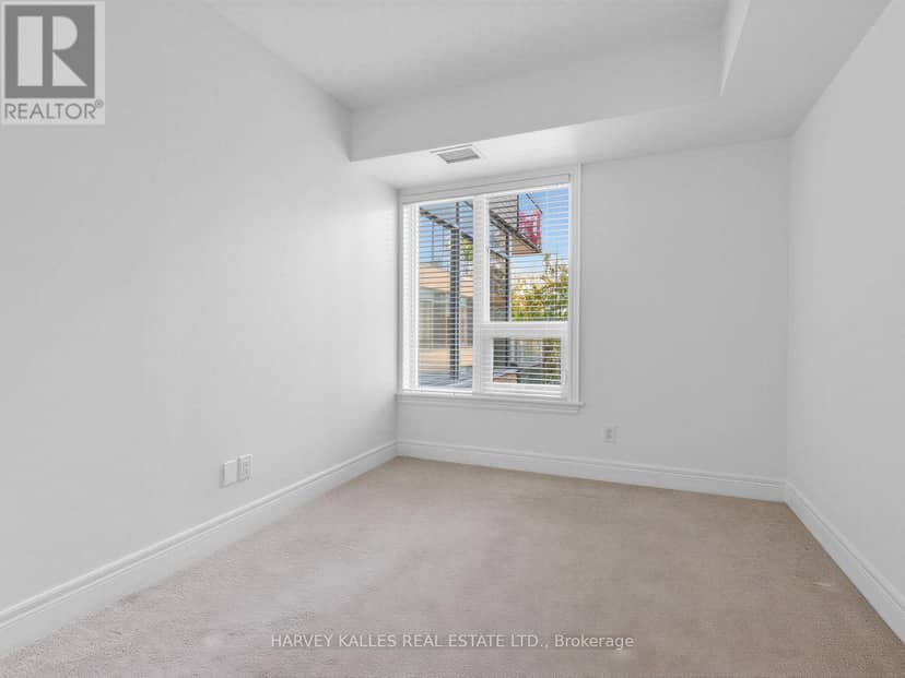 217 - 701 Sheppard Avenue — photo 23 of 40