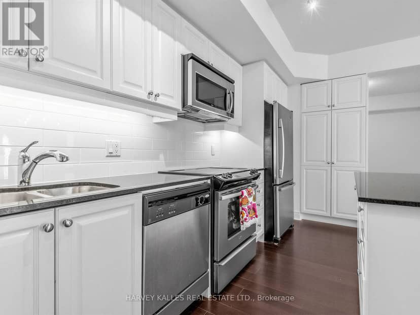 217 - 701 Sheppard Avenue, Toronto, photo 5