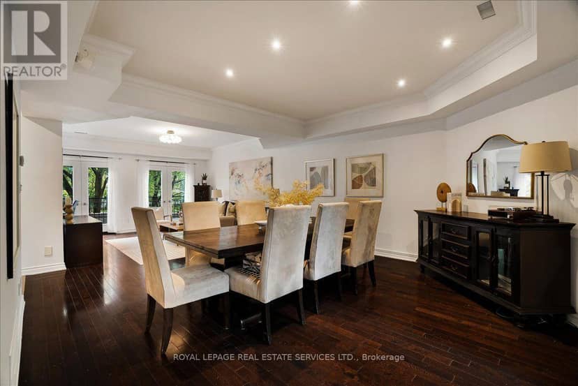 TH3 - 3525 Yonge Street — photo 11 of 40