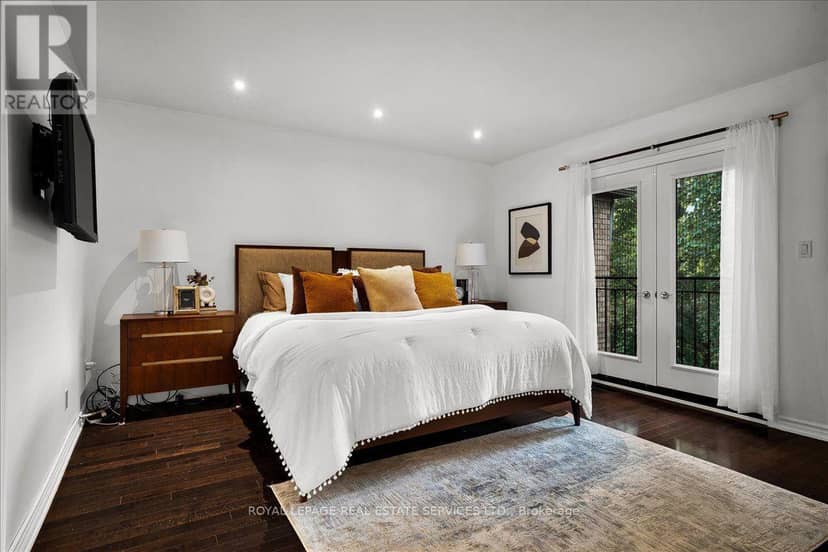 TH3 - 3525 Yonge Street — photo 26 of 40