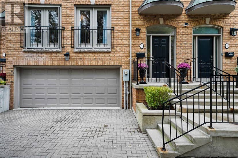 TH3 - 3525 Yonge Street — photo 4 of 40