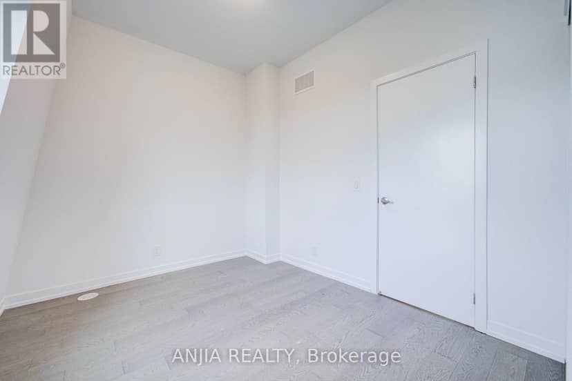 80B Tisdale Avenue — photo 37 of 40