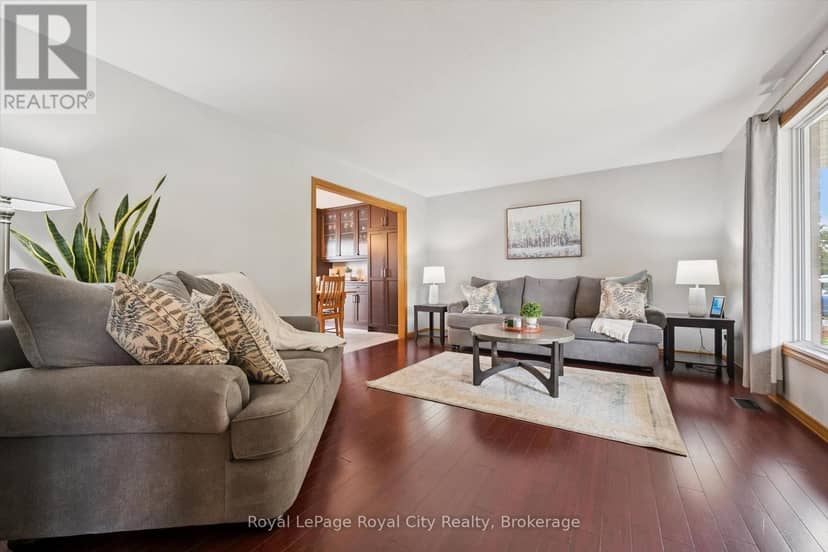 24 Greenwich Drive, Guelph, photo 5