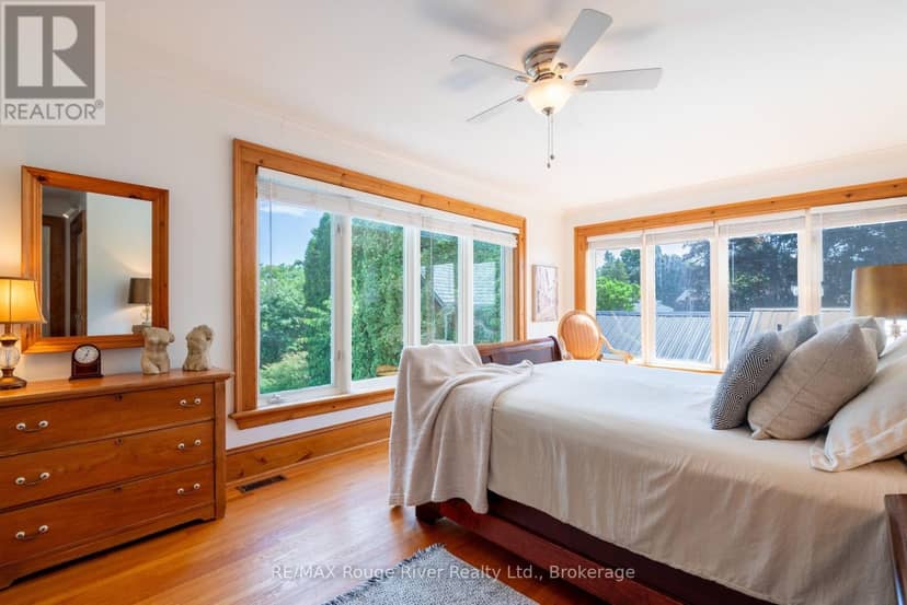 522 George Street — photo 26 of 40
