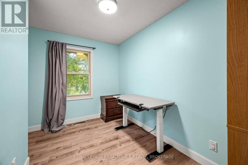 879 Beaconhill Court — photo 17 of 40