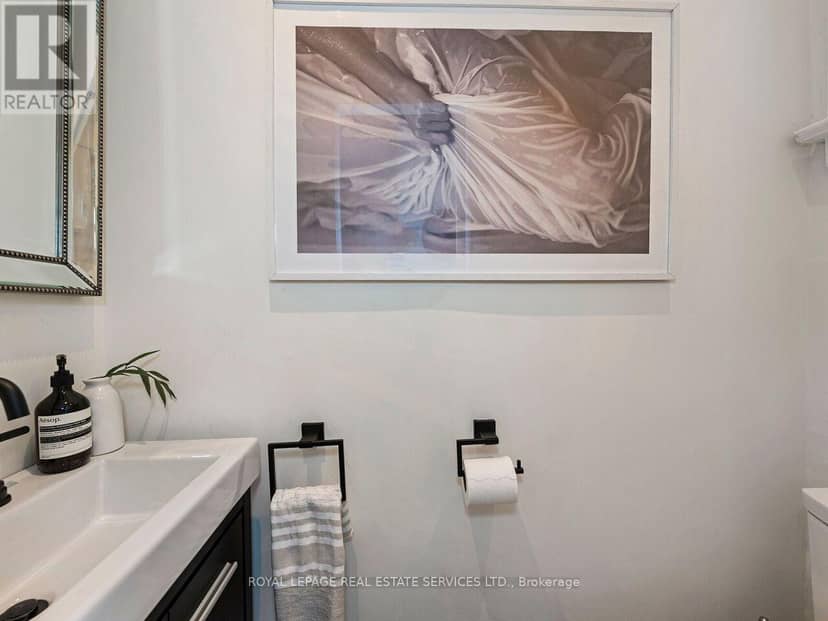 62 Newmarket Avenue — photo 9 of 40