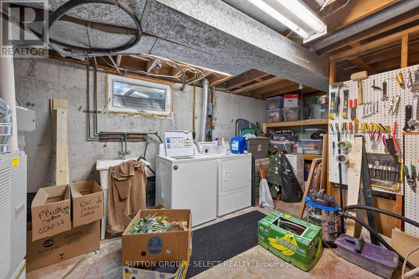 183-185 Vancouver Street — photo 36 of 40