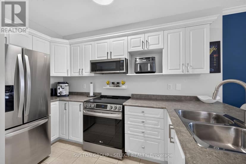 711 - 353 Commissioners Road W — photo 8 of 29