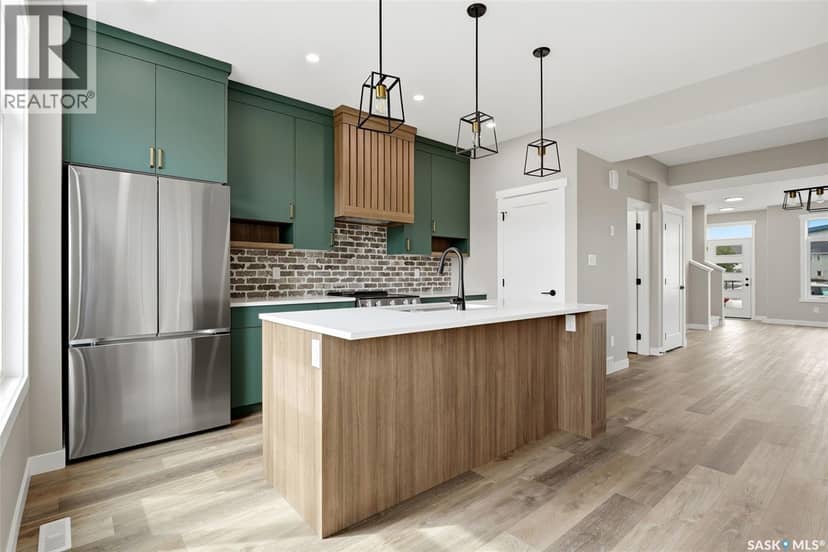 4537 Arens ROAD E — photo 9 of 38