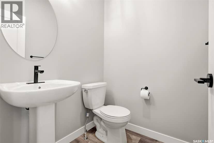 4537 Arens ROAD E — photo 17 of 38