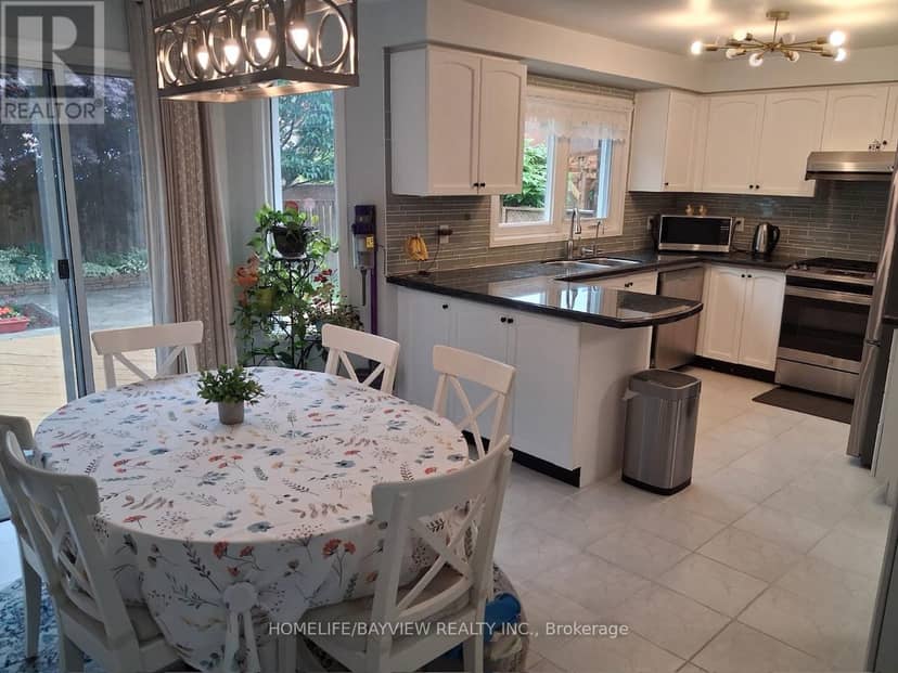 137 Widdifield Avenue — photo 12 of 40