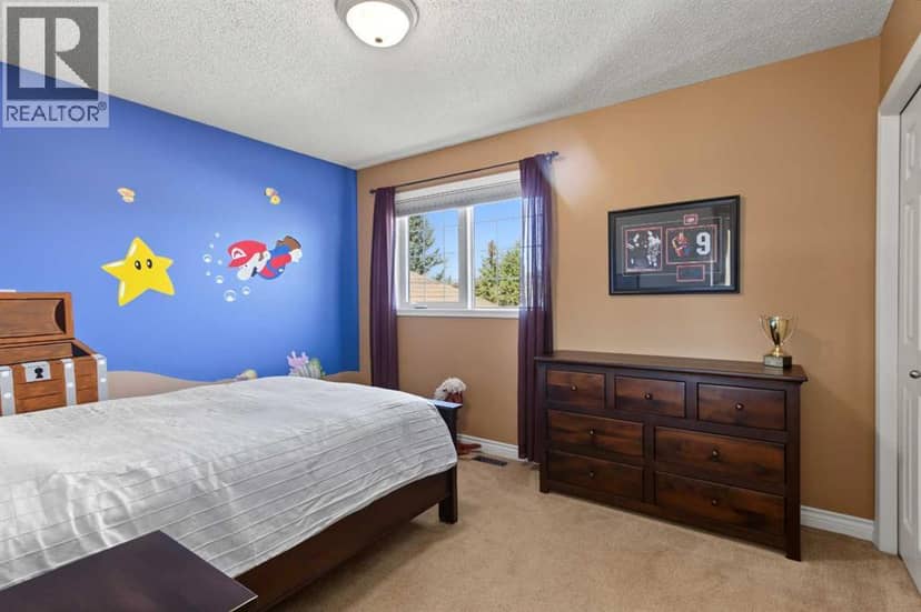 32 Mt Kidd Point SE — photo 25 of 40