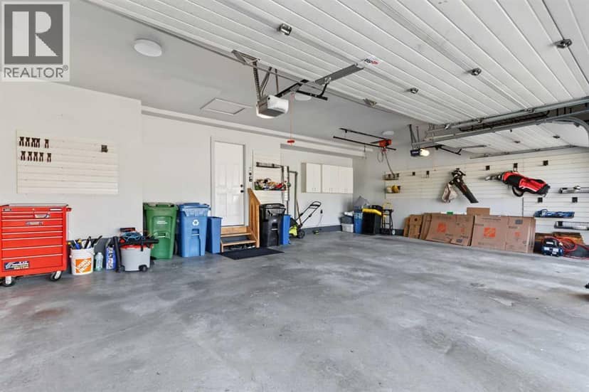 32 Mt Kidd Point SE — photo 34 of 40