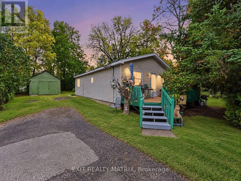 14 Gibson Lane, South Dundas