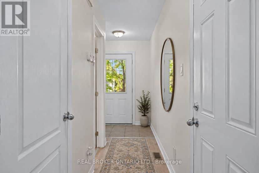 70 Asselin Street, The Nation, photo 3