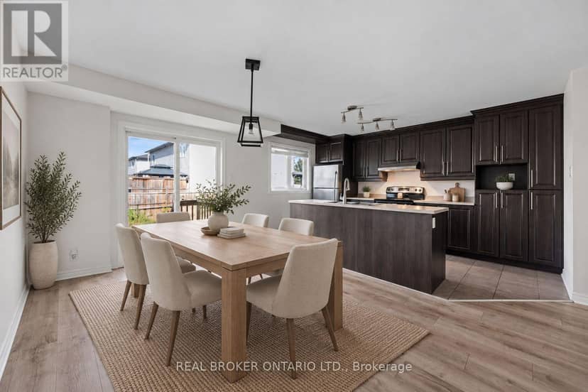 70 Asselin Street, The Nation, photo 8