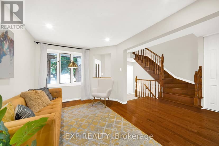 105 Southport Drive, Ottawa, photo 3