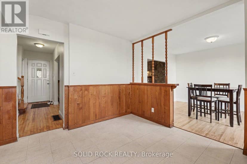 667 Alesther Street — photo 11 of 32
