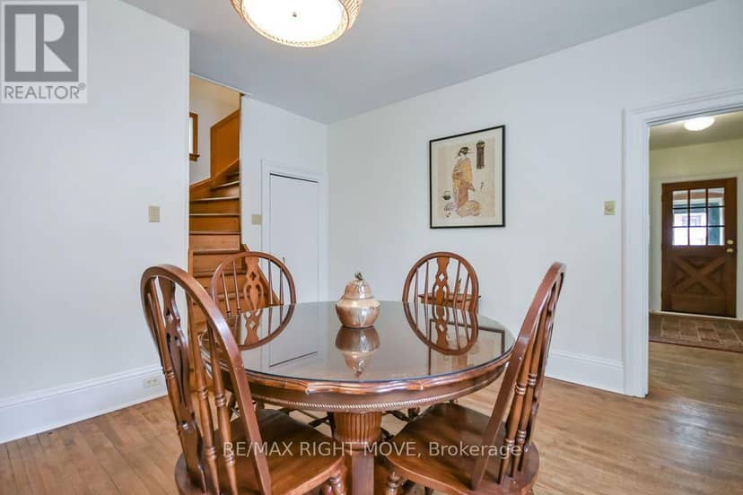 129 Coldwater Road W — photo 16 of 37