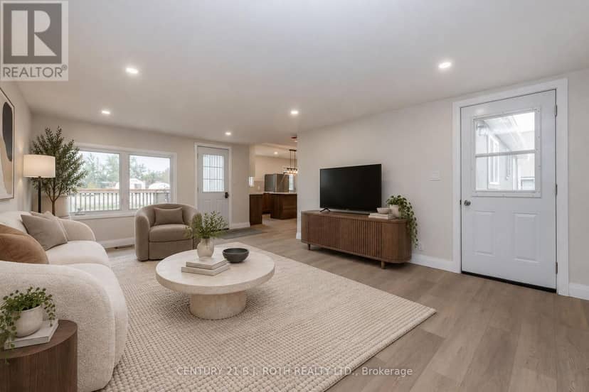 51 James Street E — photo 14 of 34
