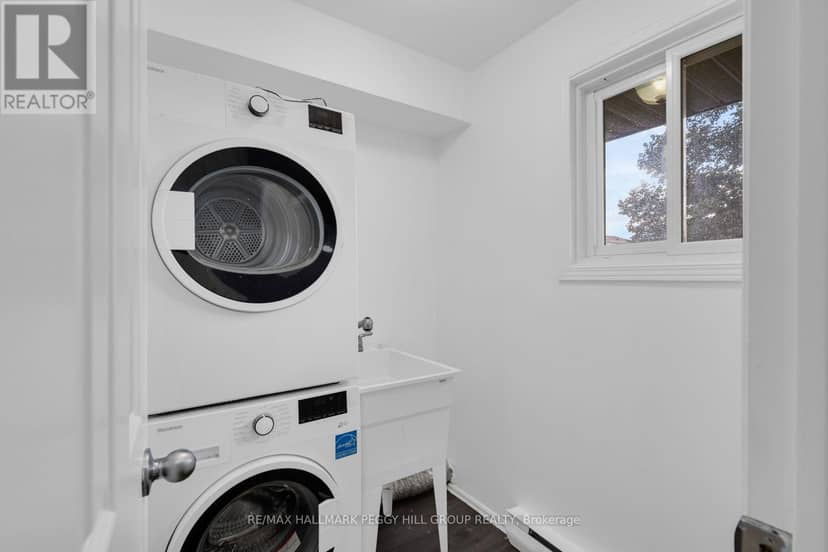 30 Golfdale Road, Barrie, photo 6