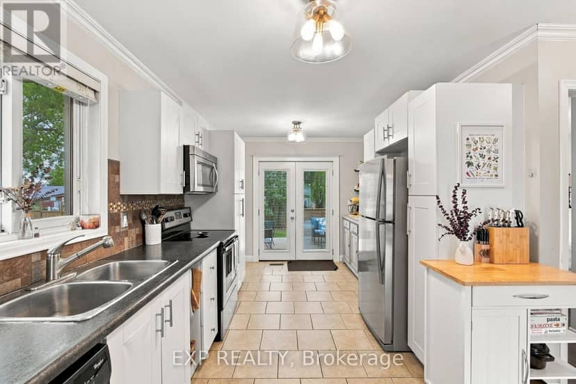 28 Maitland Street — photo 16 of 40