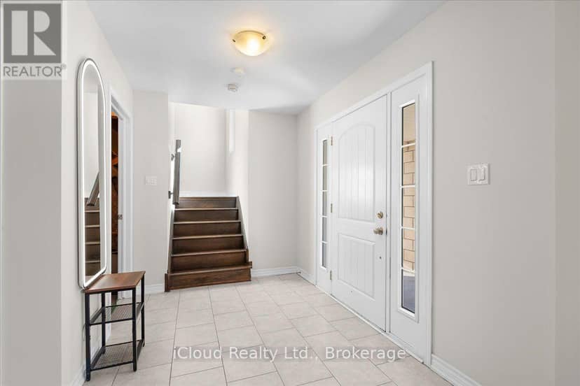 3047 George Savage Avenue, Oakville, photo 2