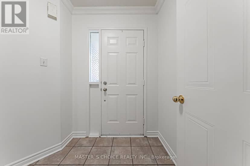 5557 Cortina Crescent, Mississauga, photo 3