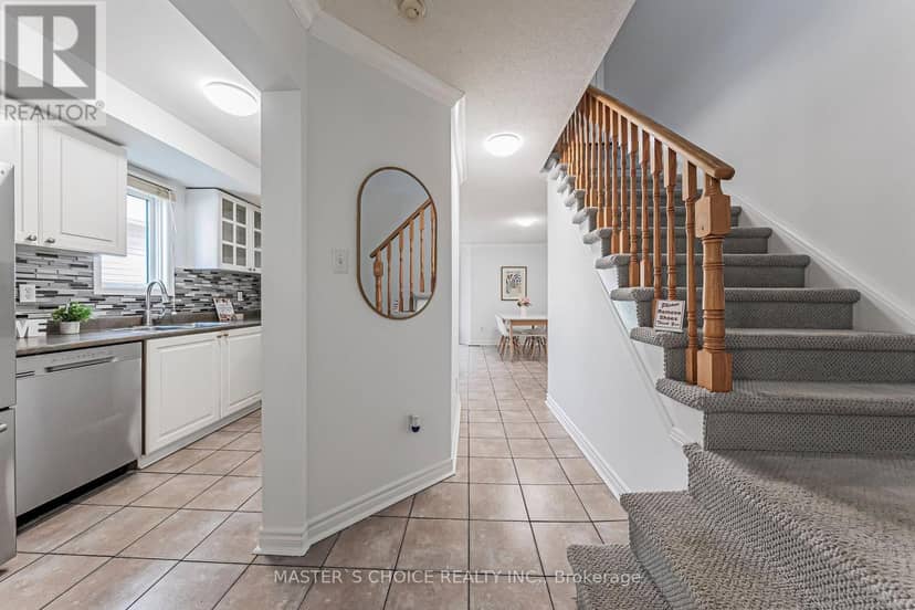 5557 Cortina Crescent, Mississauga, photo 6