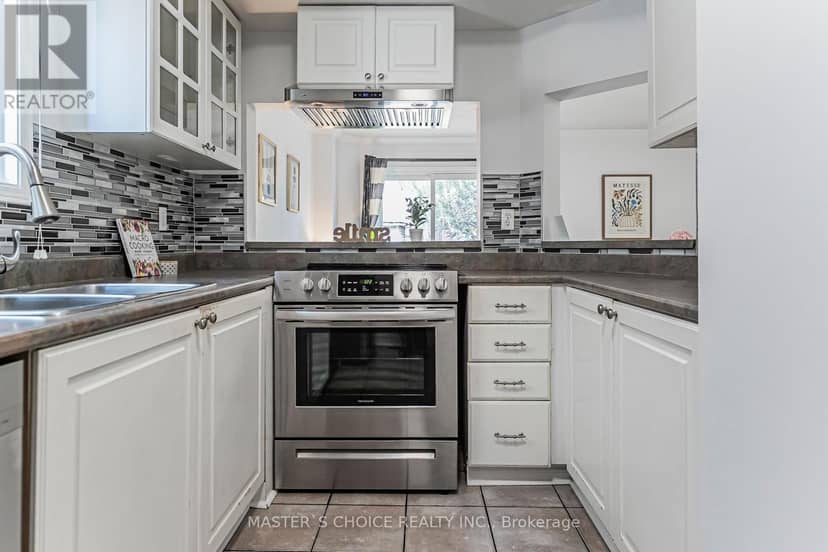 5557 Cortina Crescent, Mississauga, photo 8
